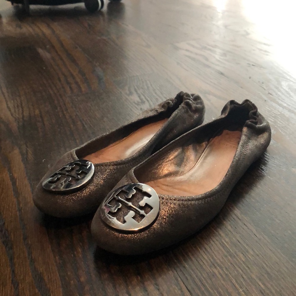 Size 7.5 Riva flat